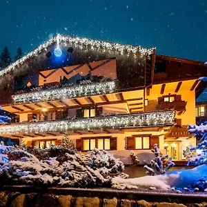 **** Hotel Lajadira & Itália